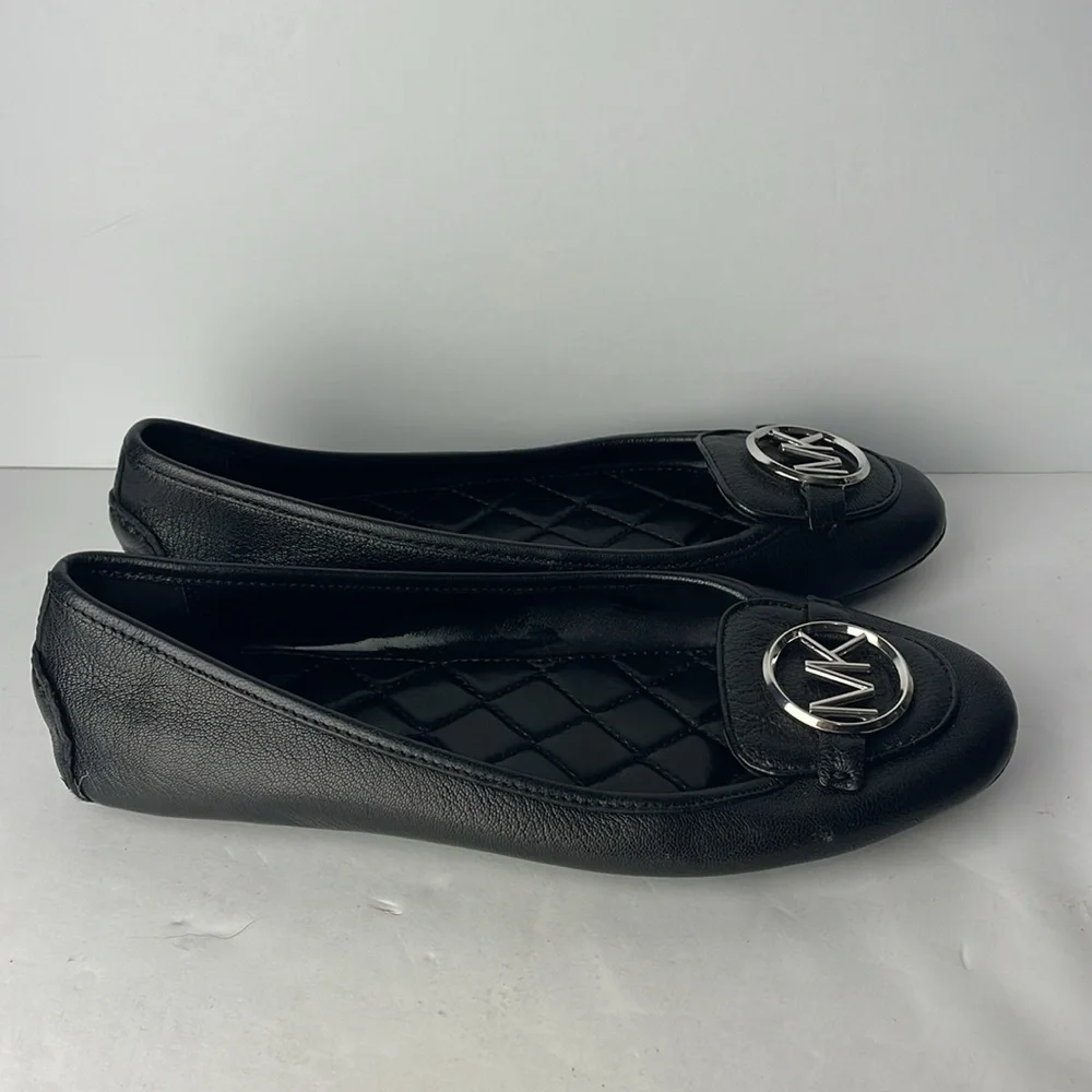 Michael Kors Lillie Black Leather Ballet Loafer Flats ME19G